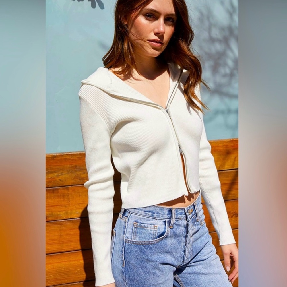 Brandy Melville White Zip-Up Cardigan